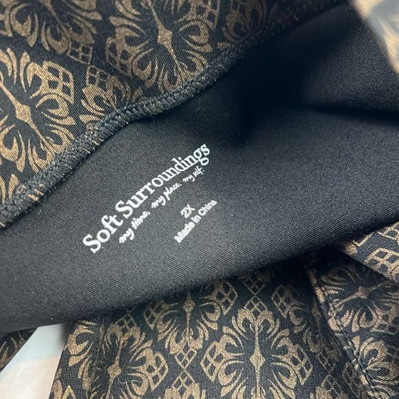 Soft Surroundings Women’s 2X Damask Pull-On Stretch Straight Leg Pant - Picture 4 of 9